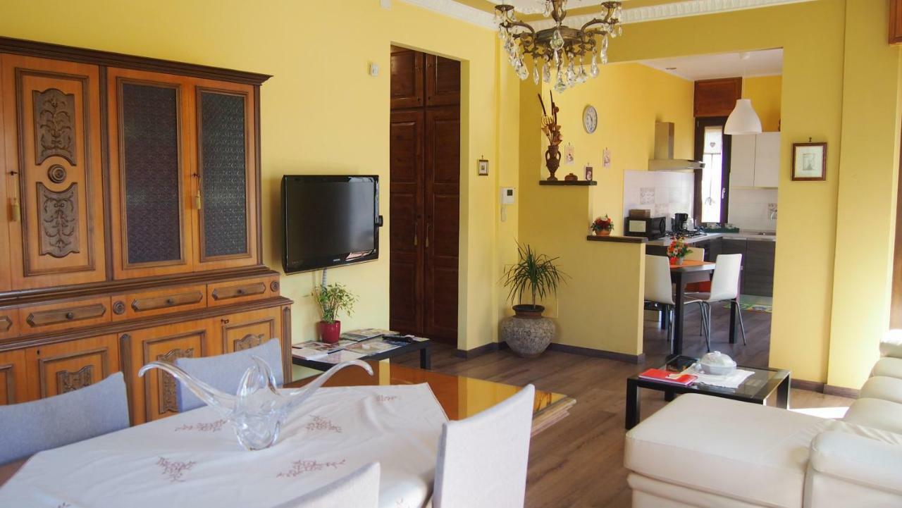 La Casa Dei Nonni Apartment *