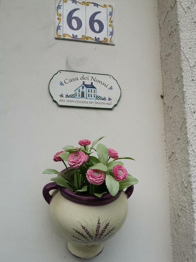 La Casa Dei Nonni Apartment *